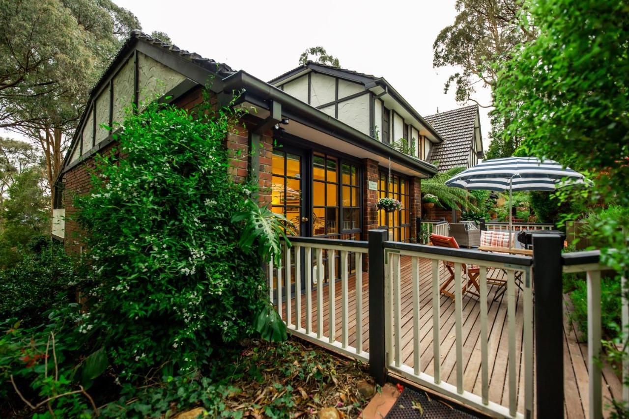 Holly Lodge