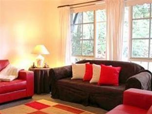 Lodge Holly Kalorama