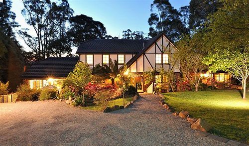 Lodge Holly Kalorama